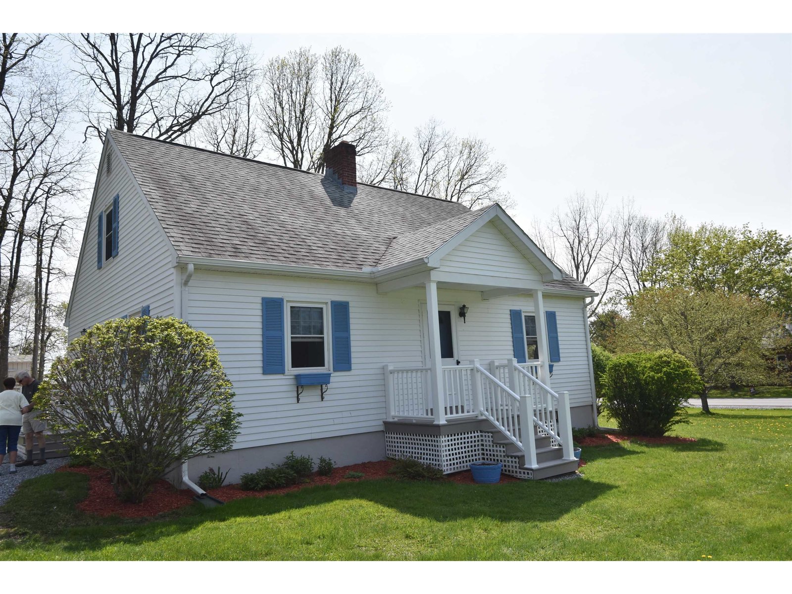18 Foster Circle