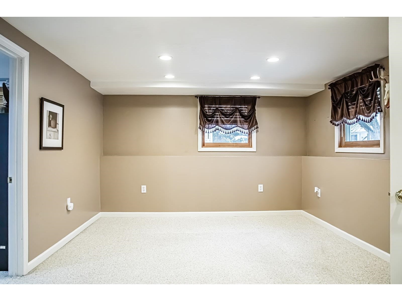 18 Guyette Circle
