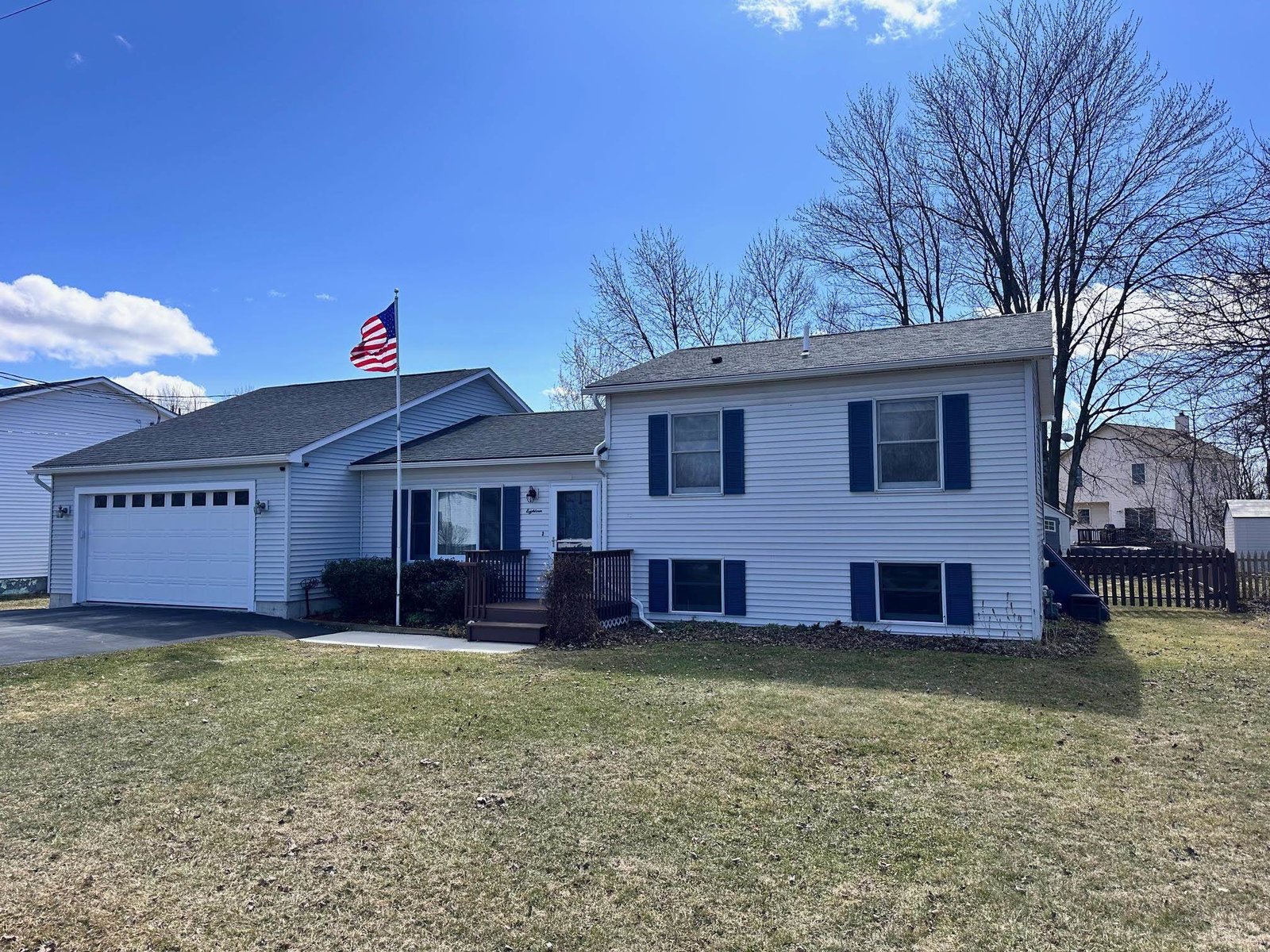 18 Guyette Circle