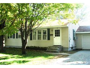 18 Hiawatha Ave