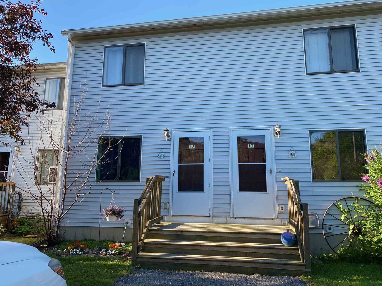 18 Huntington Place