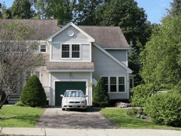 18 Larch Road, Unit 18