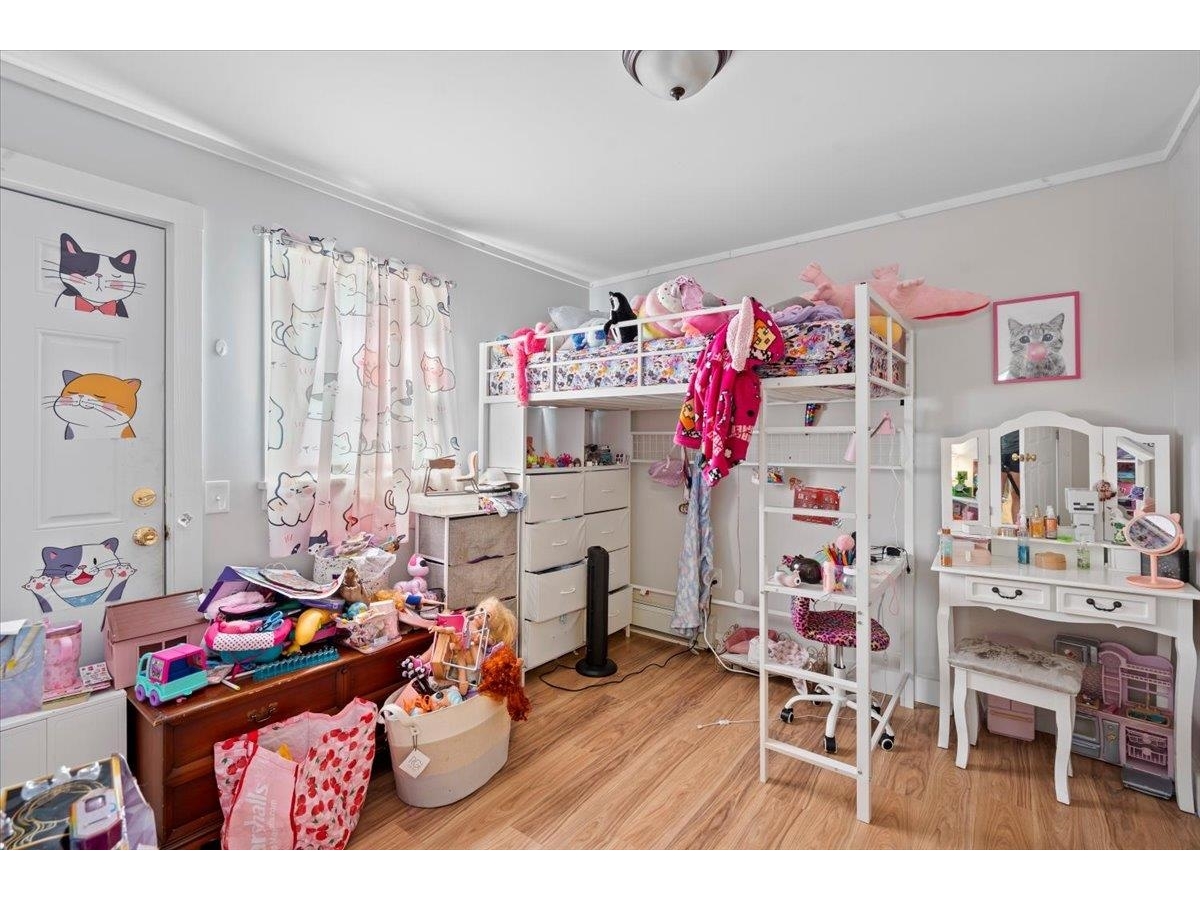 Unit 1 - Downstairs