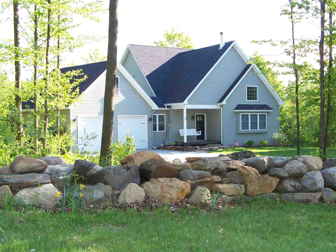 18 Maple Grove Estate