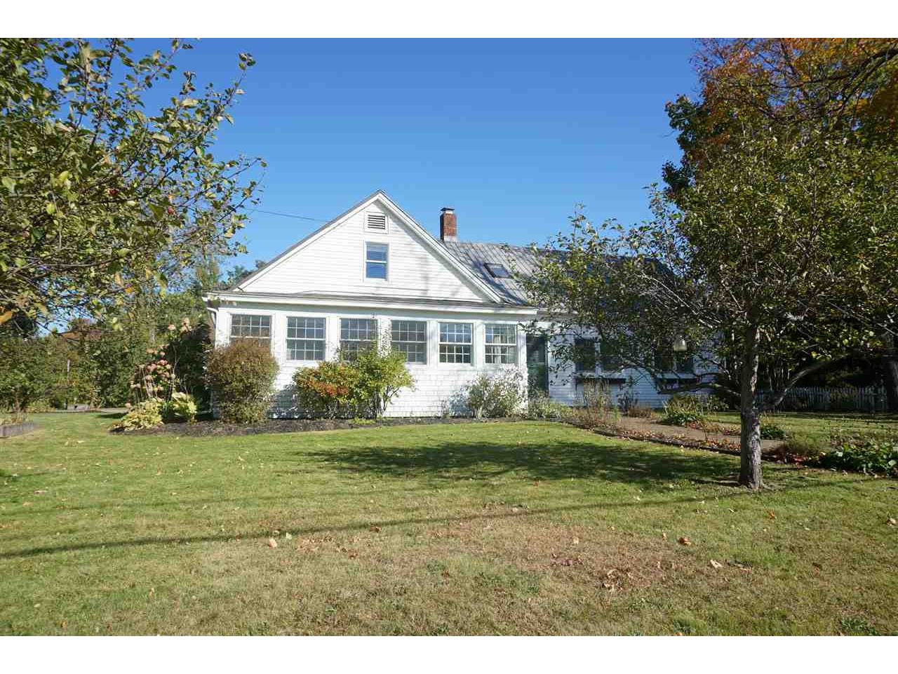 18 Maple Road