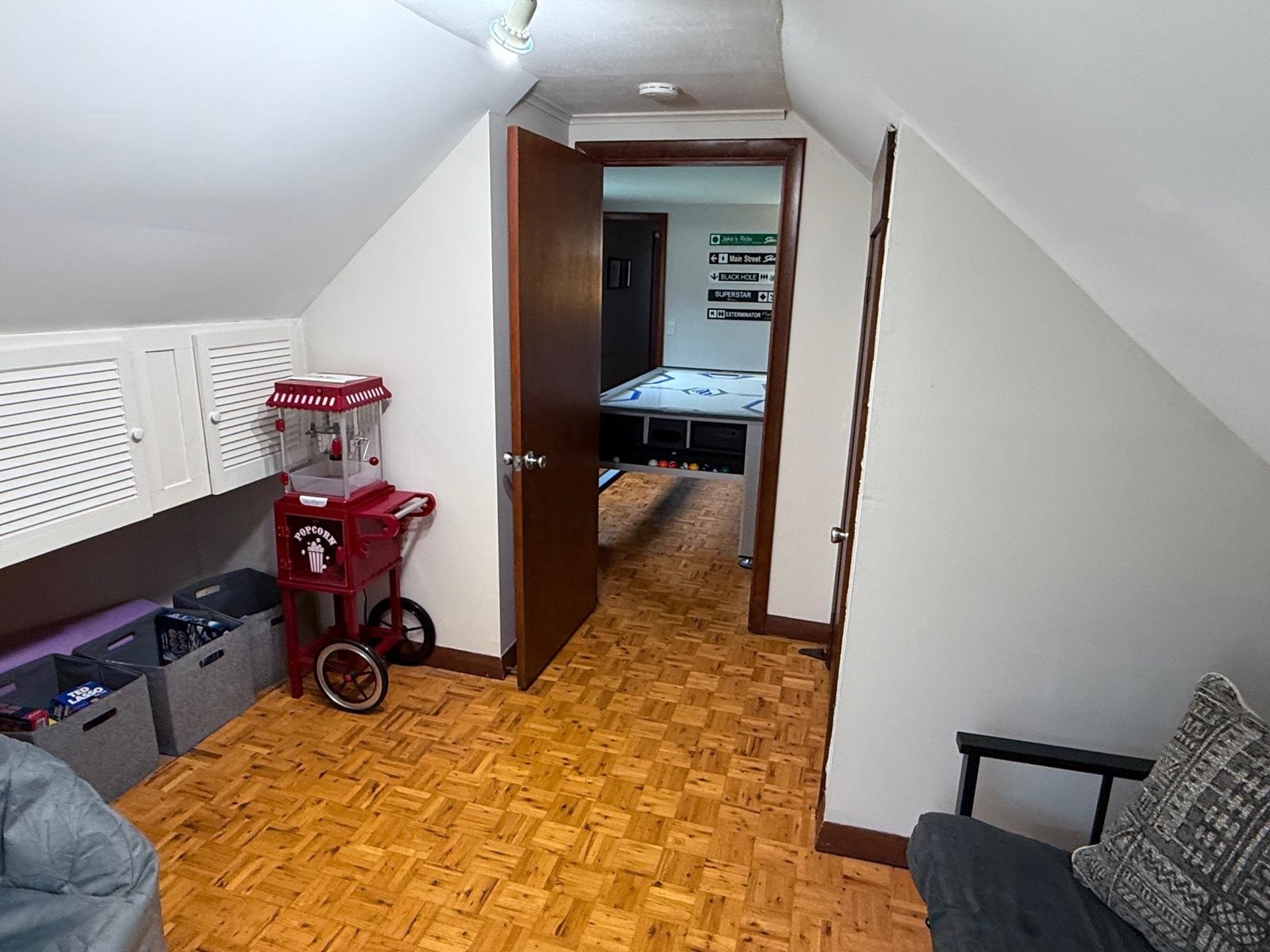 18 MAPLE RUN Lane