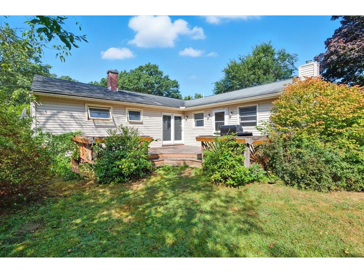 18 Maplewood Drive