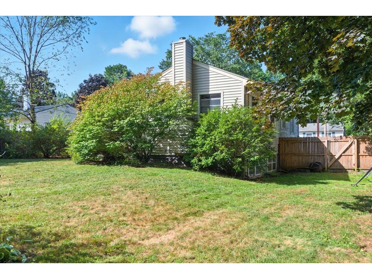 18 Maplewood Drive