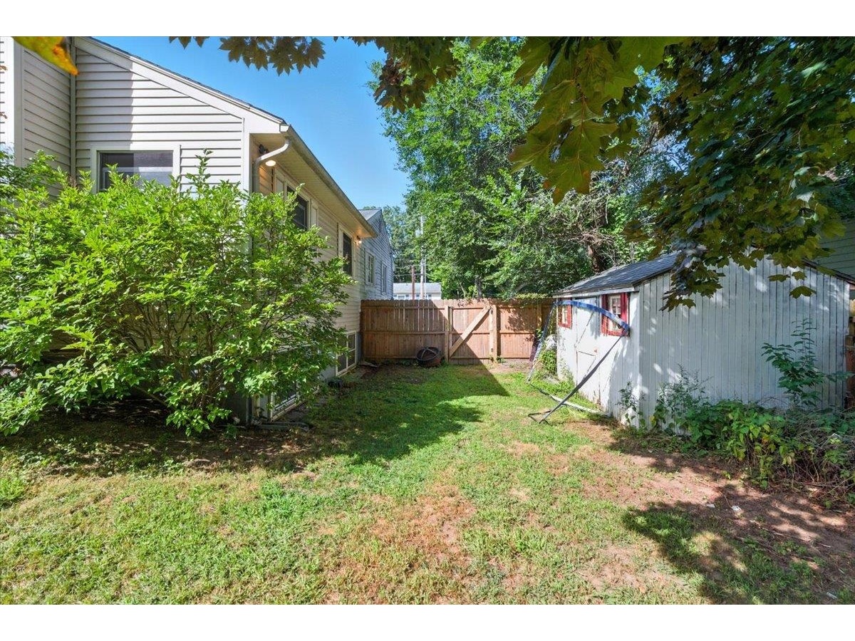 18 Maplewood Drive