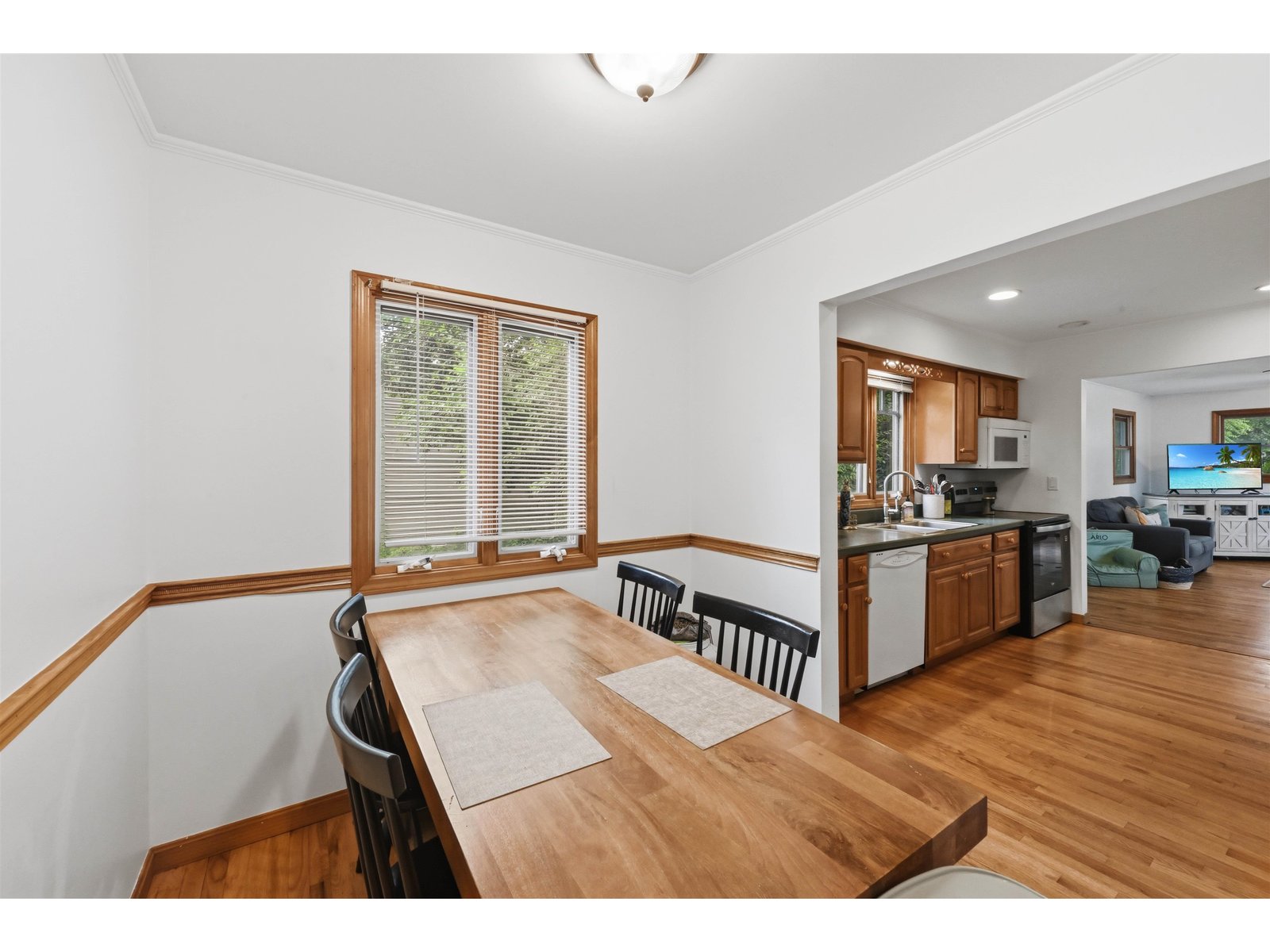 18 Maplewood Drive