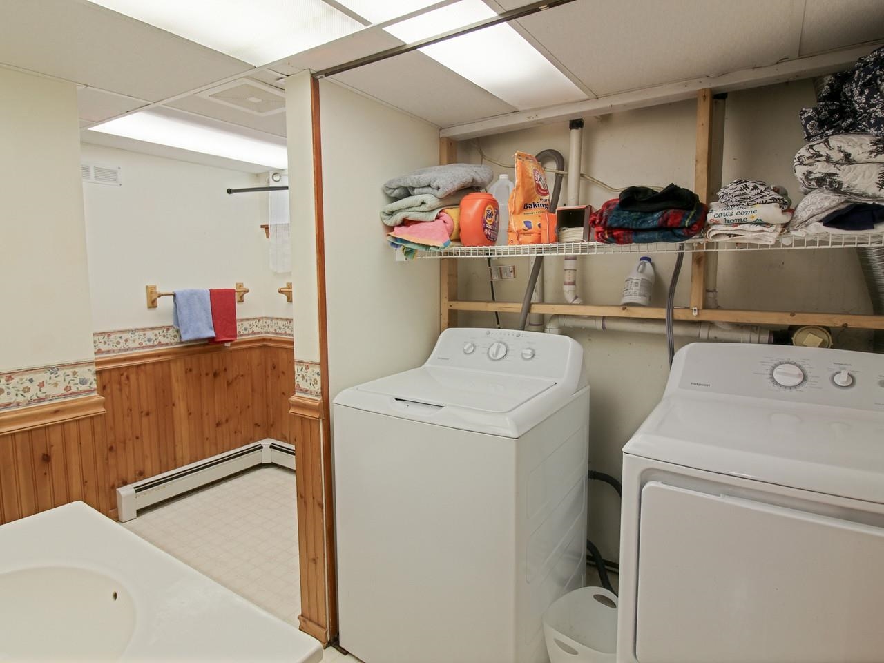 Basement Bathroom/Laundry