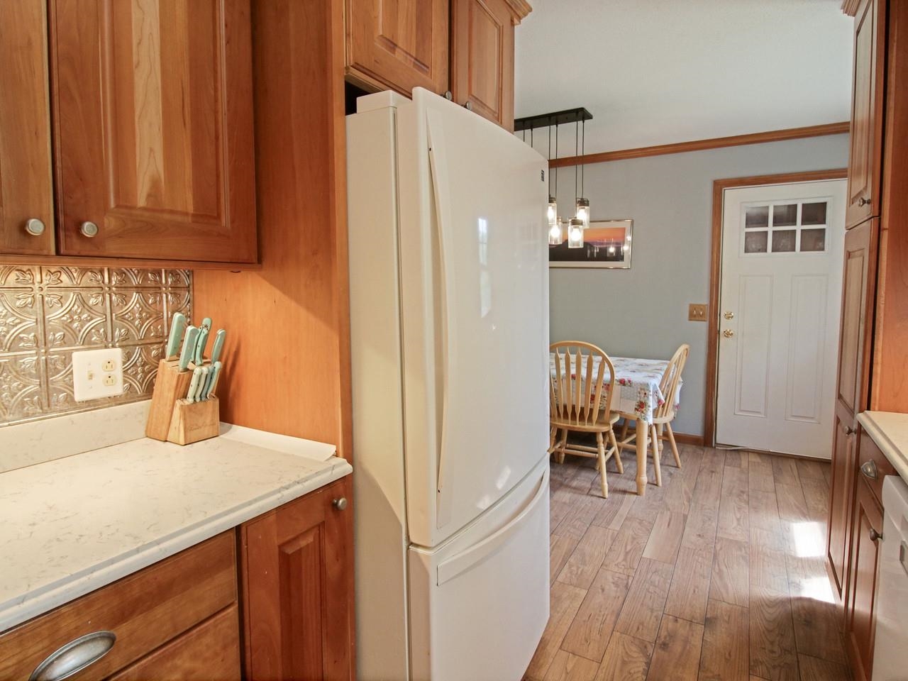 And Backsplash