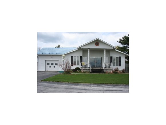 18 N Cedar Lane