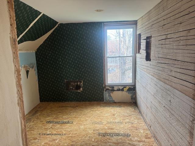 2nd floor bath