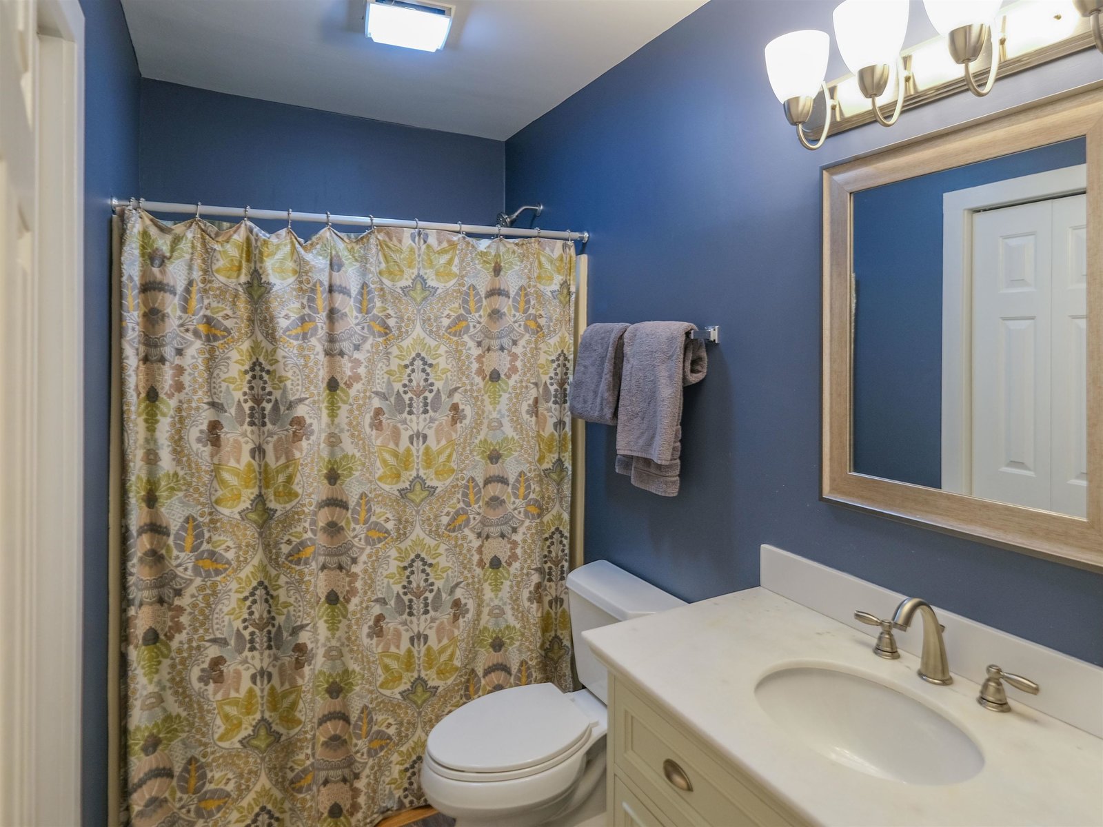 Full bath on main floor