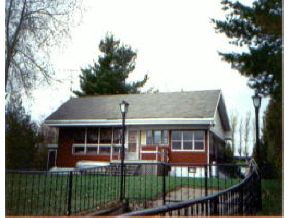 18 Rochleau Lane