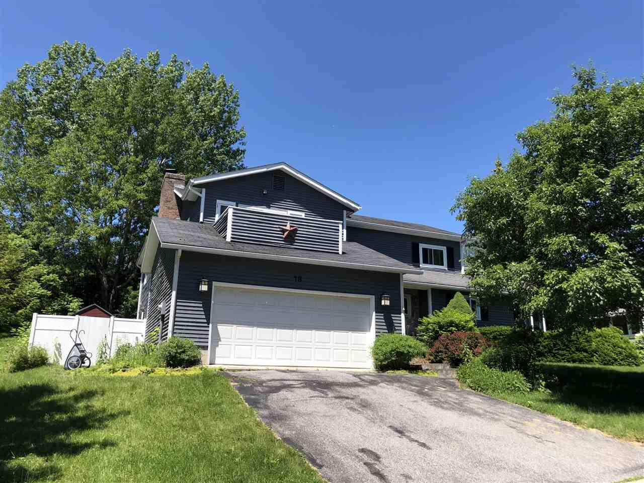 18 Rockland Street