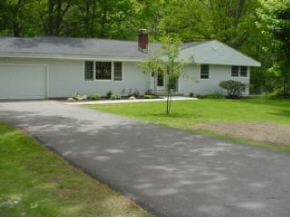 18 Valleyview Drive