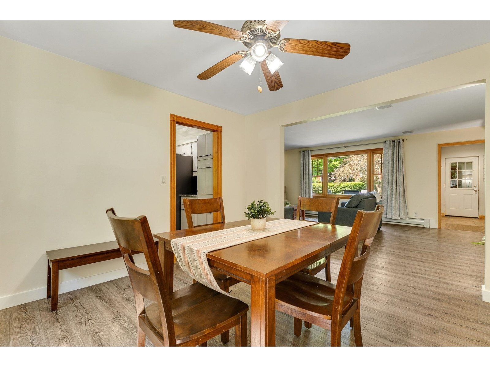 18 Valleyview Drive