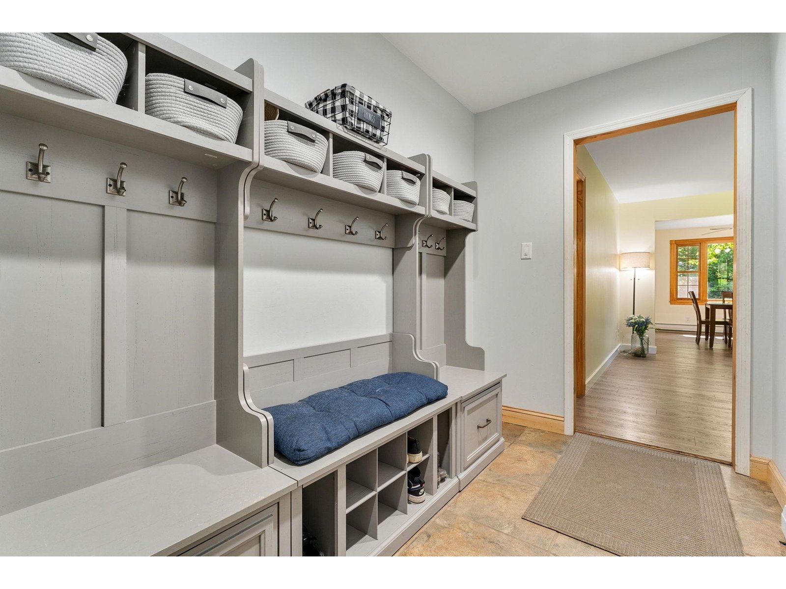 18 Valleyview Drive