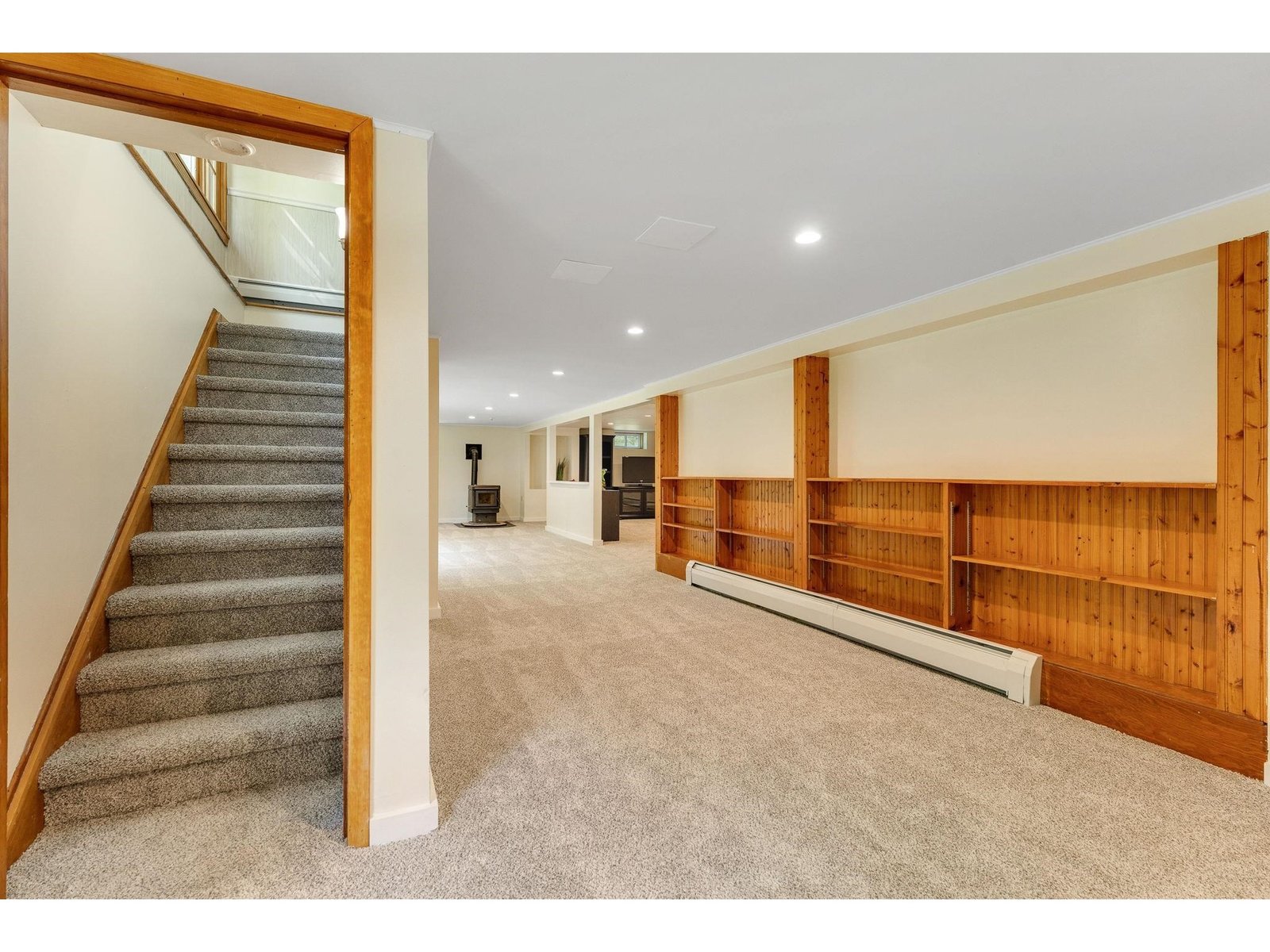 18 Valleyview Drive