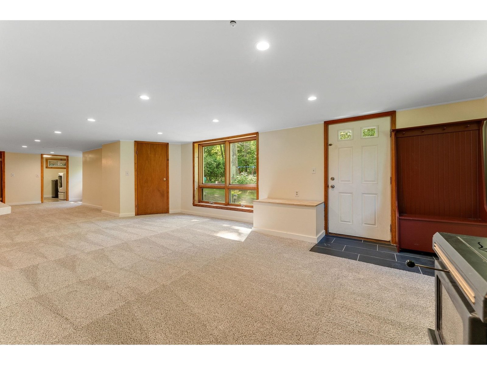 18 Valleyview Drive