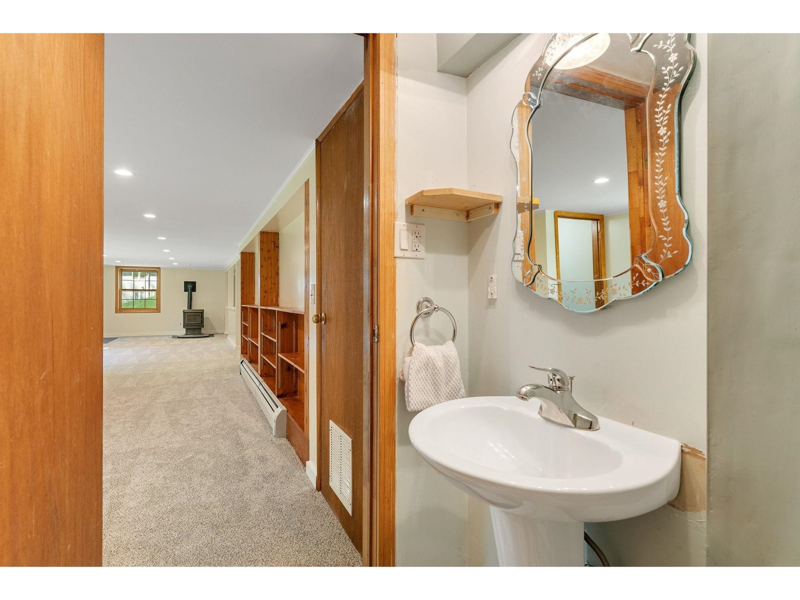 18 Valleyview Drive