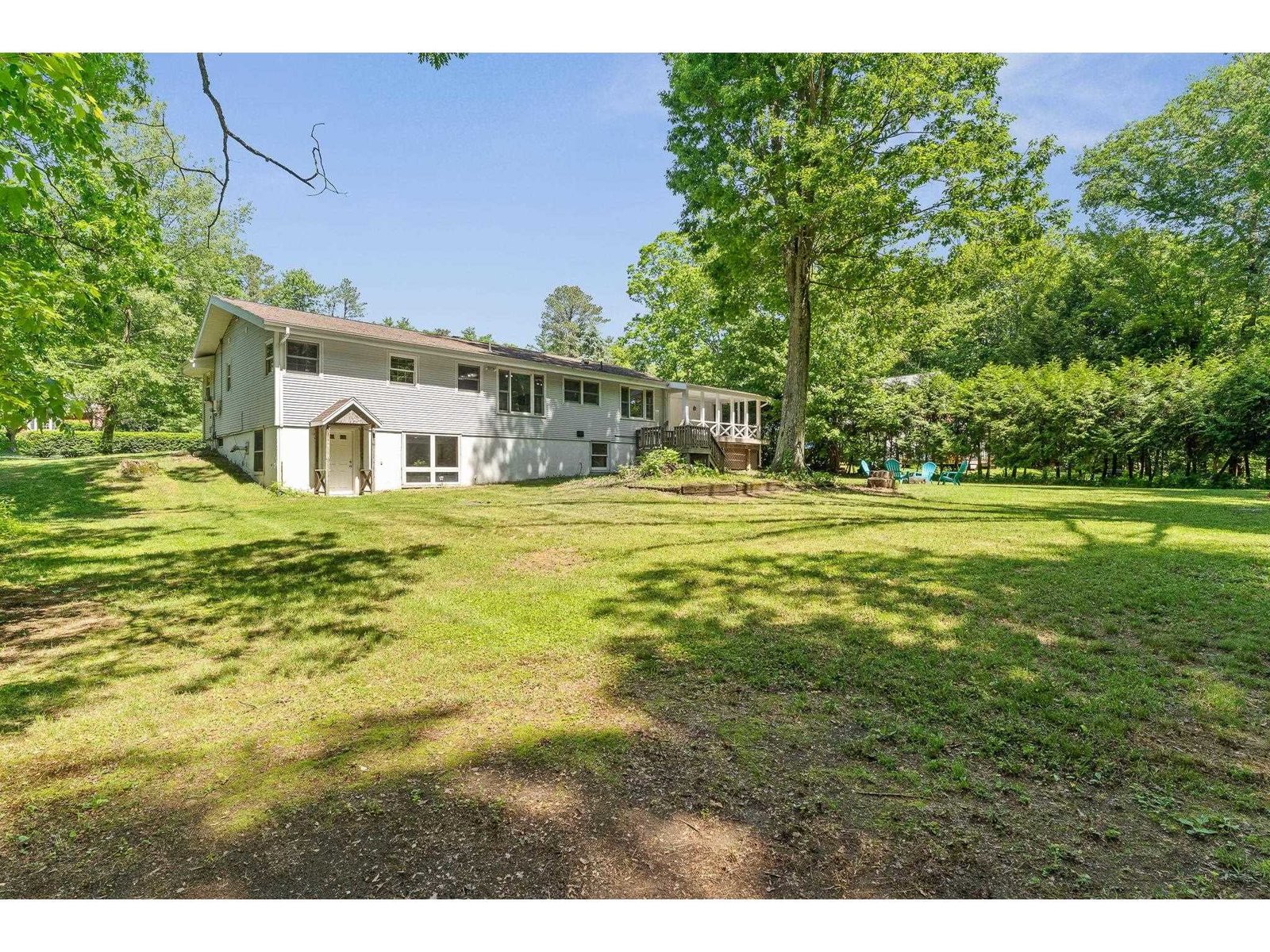 18 Valleyview Drive