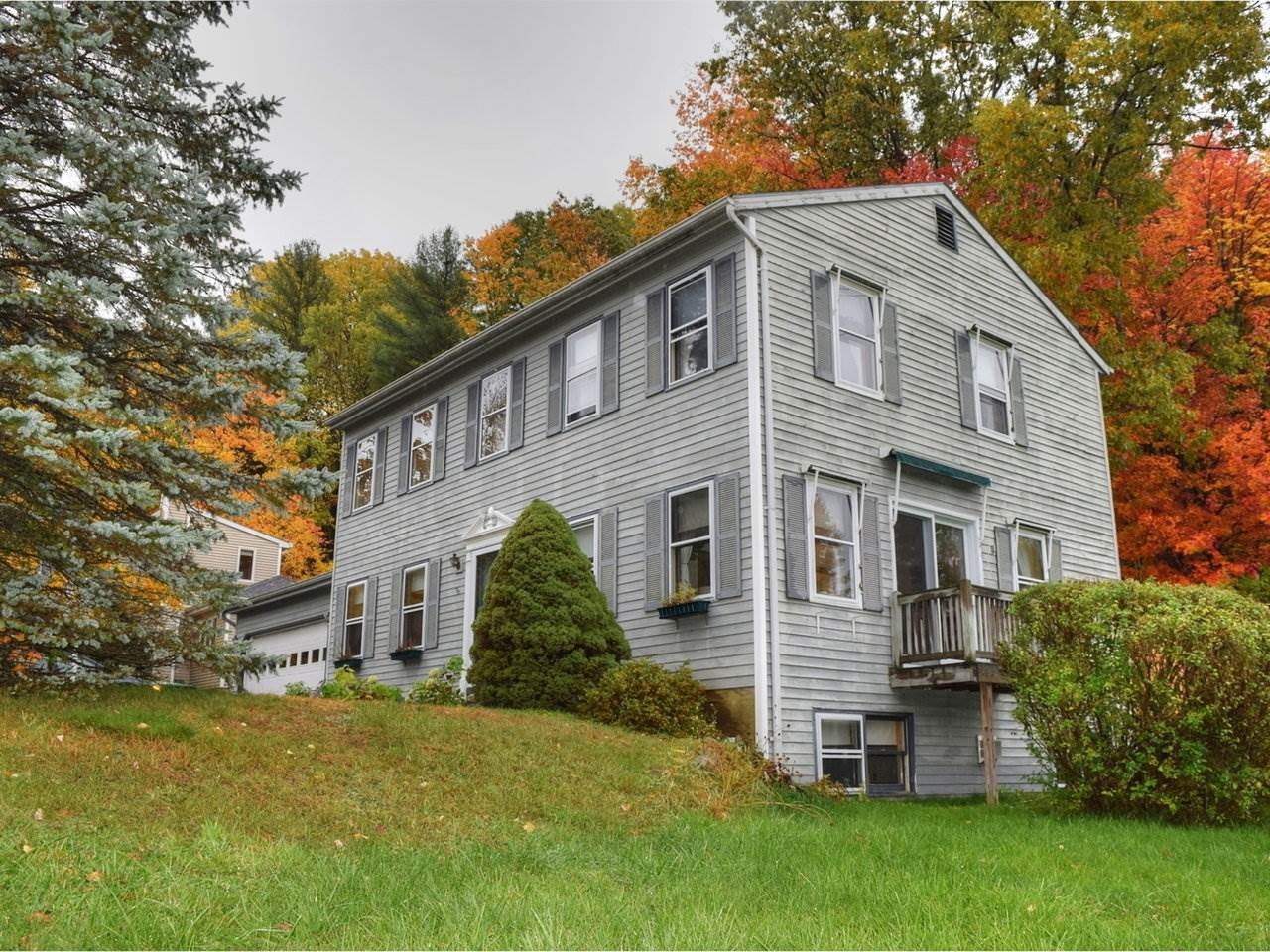 18 Woods End Drive