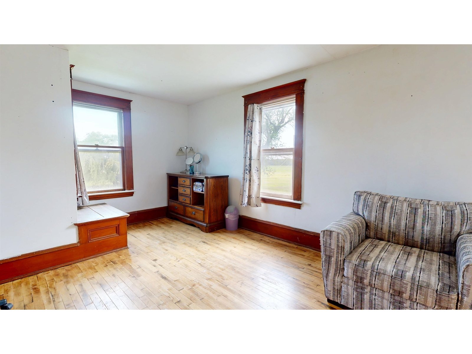 180 East Shore South