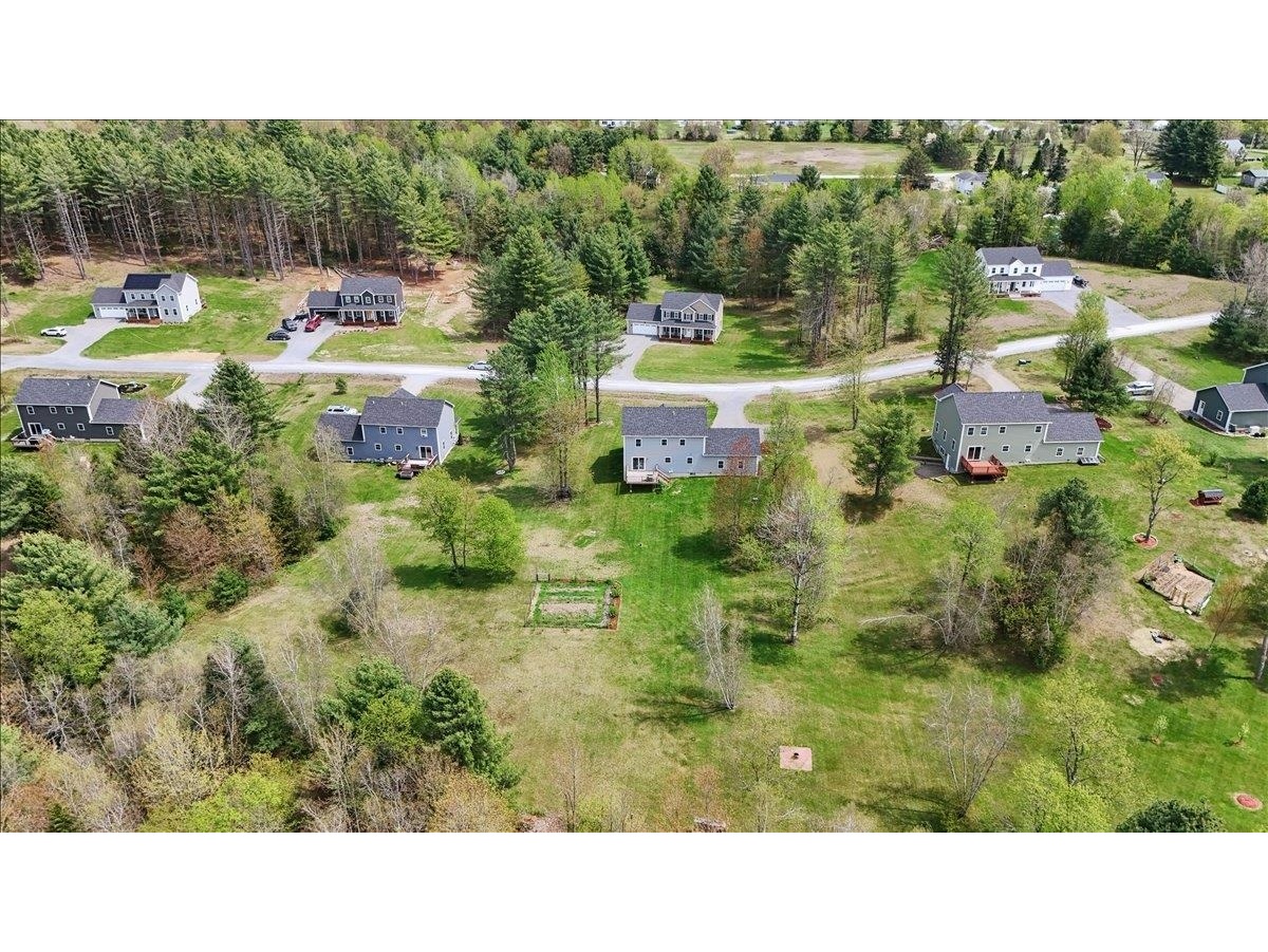 180 Sandy Knoll