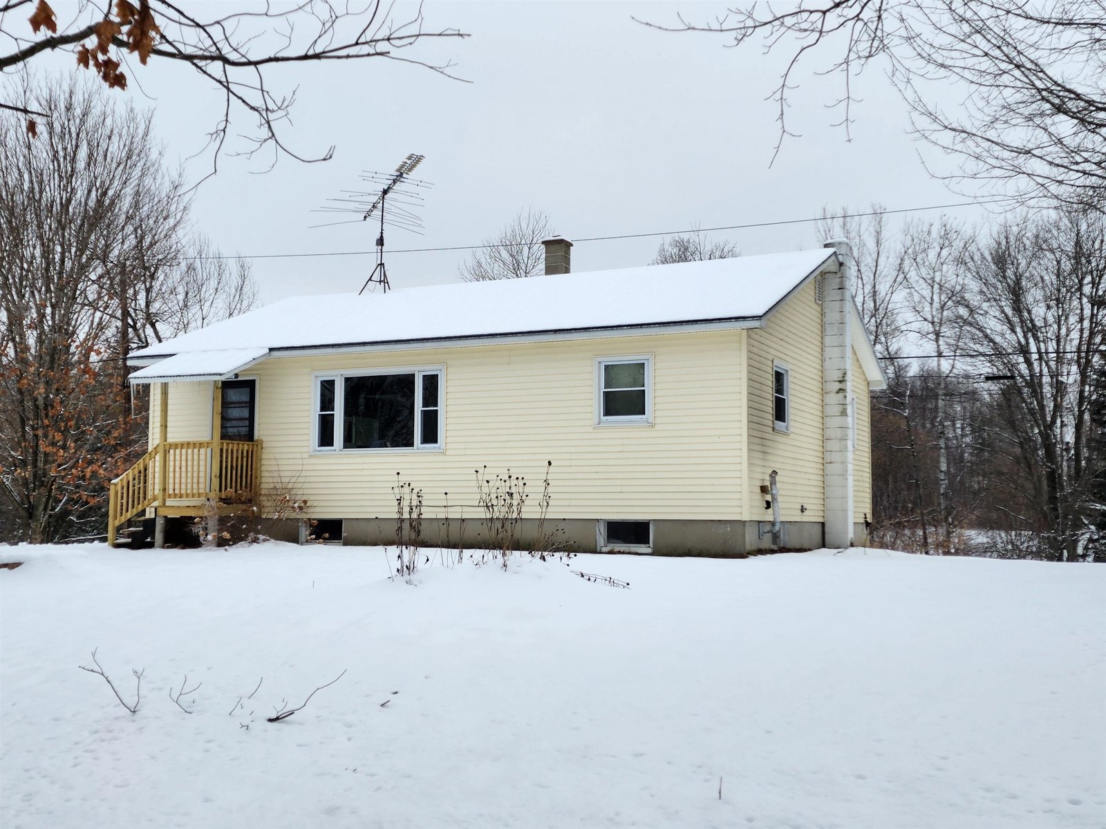 1802 Darling Hill Road