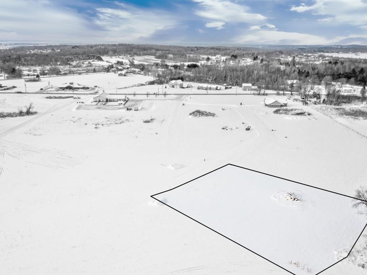 Last Lot with Views
