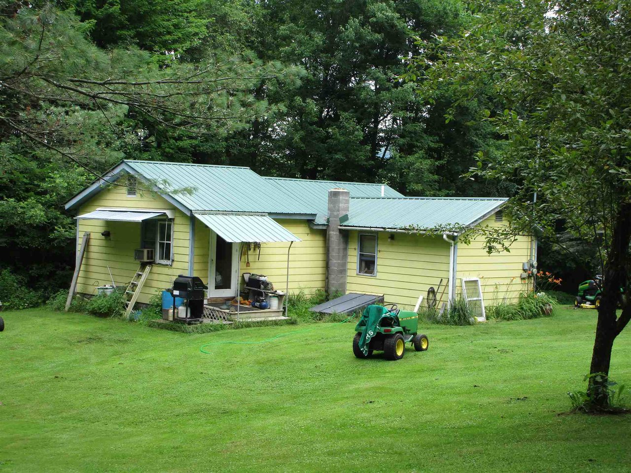 1811 Meehan Road