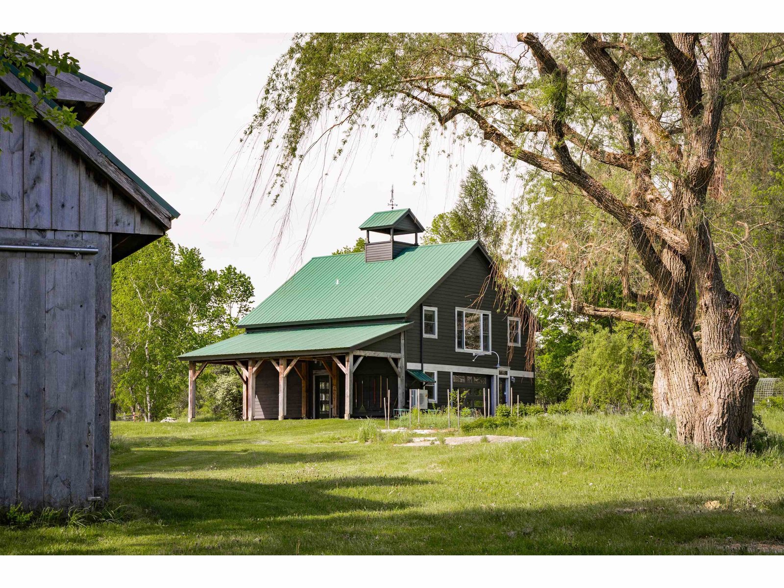1816 Morgan Horse Farm Road