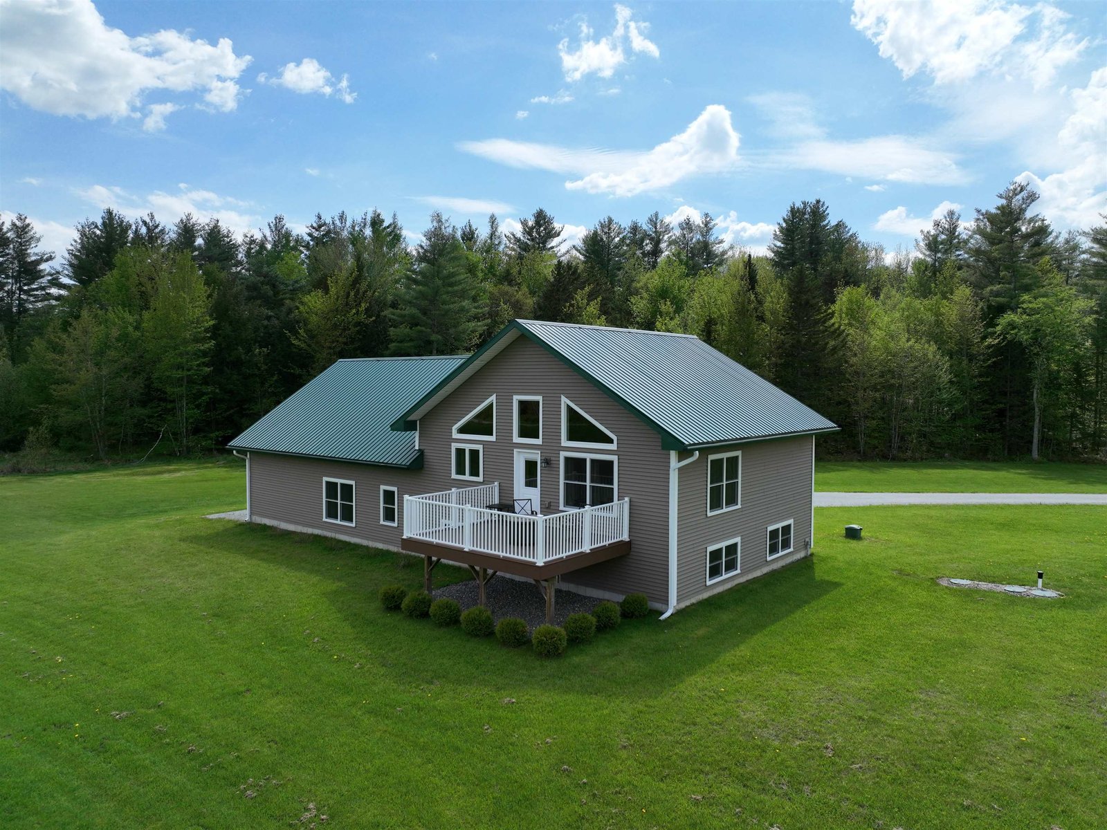 1824 Mountain Road