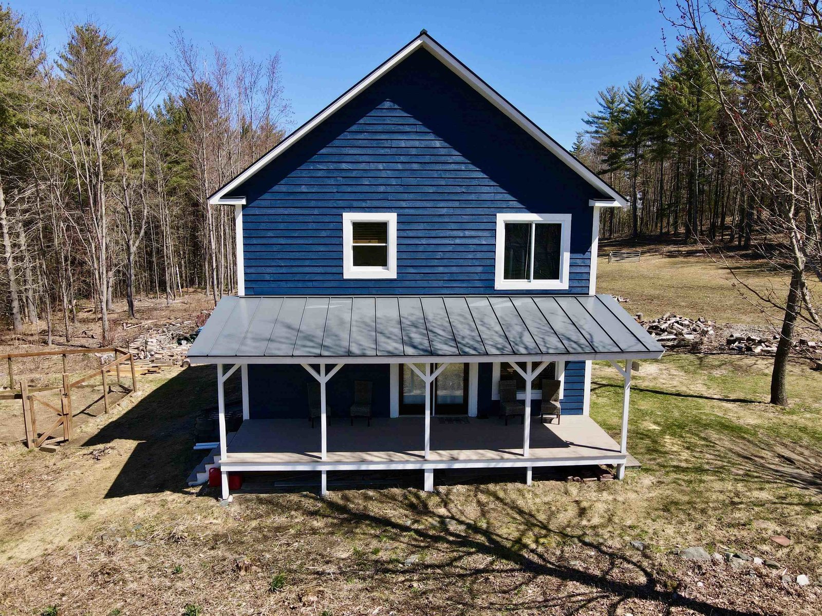 1825 Hallstrom Road