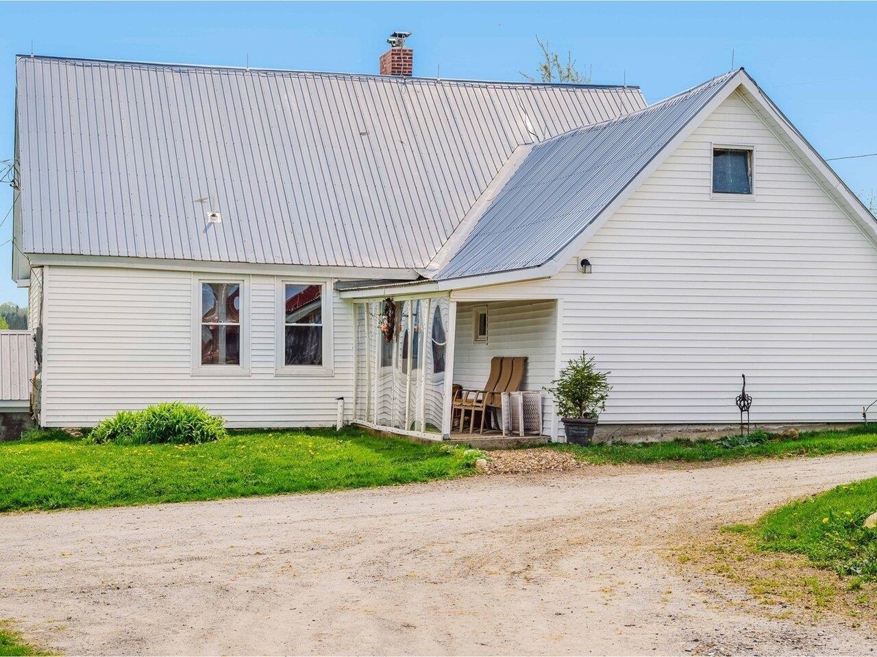 Situated on 218.5-acres!