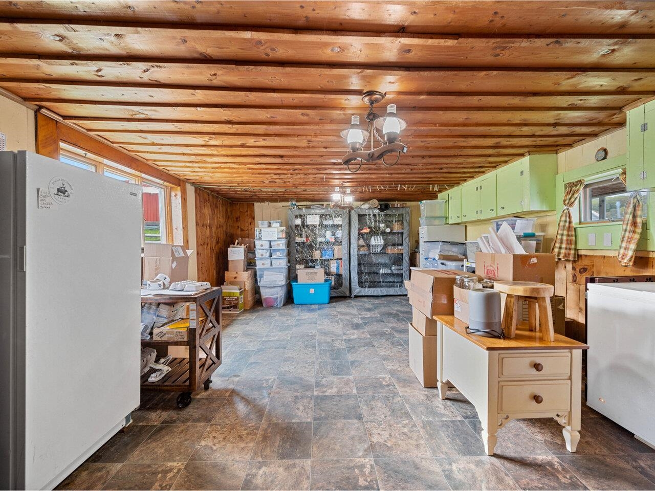 Cold storage room