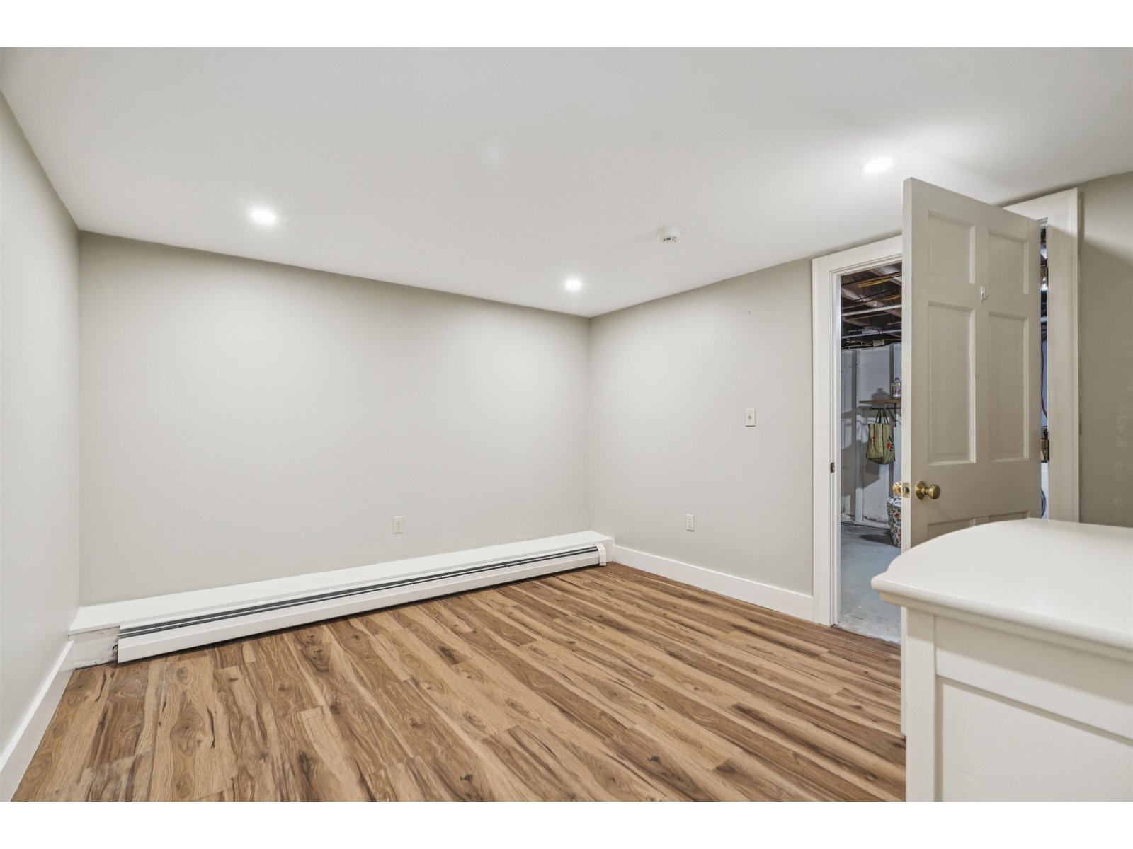 184 Hartland Hill Road