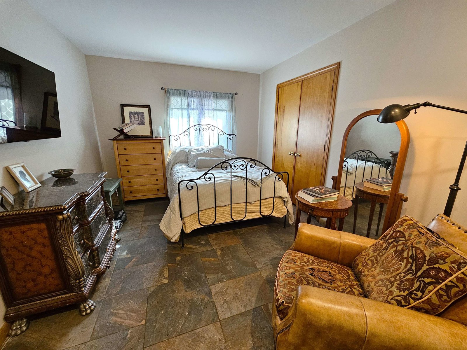 Bedroom #2