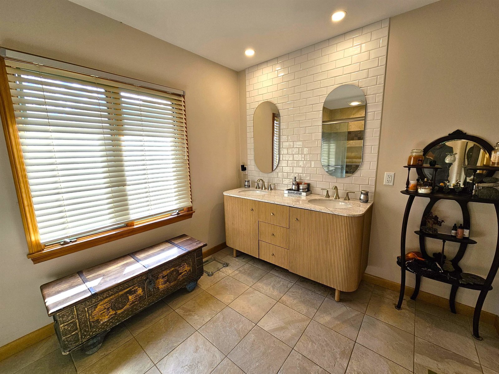 Double Vanity