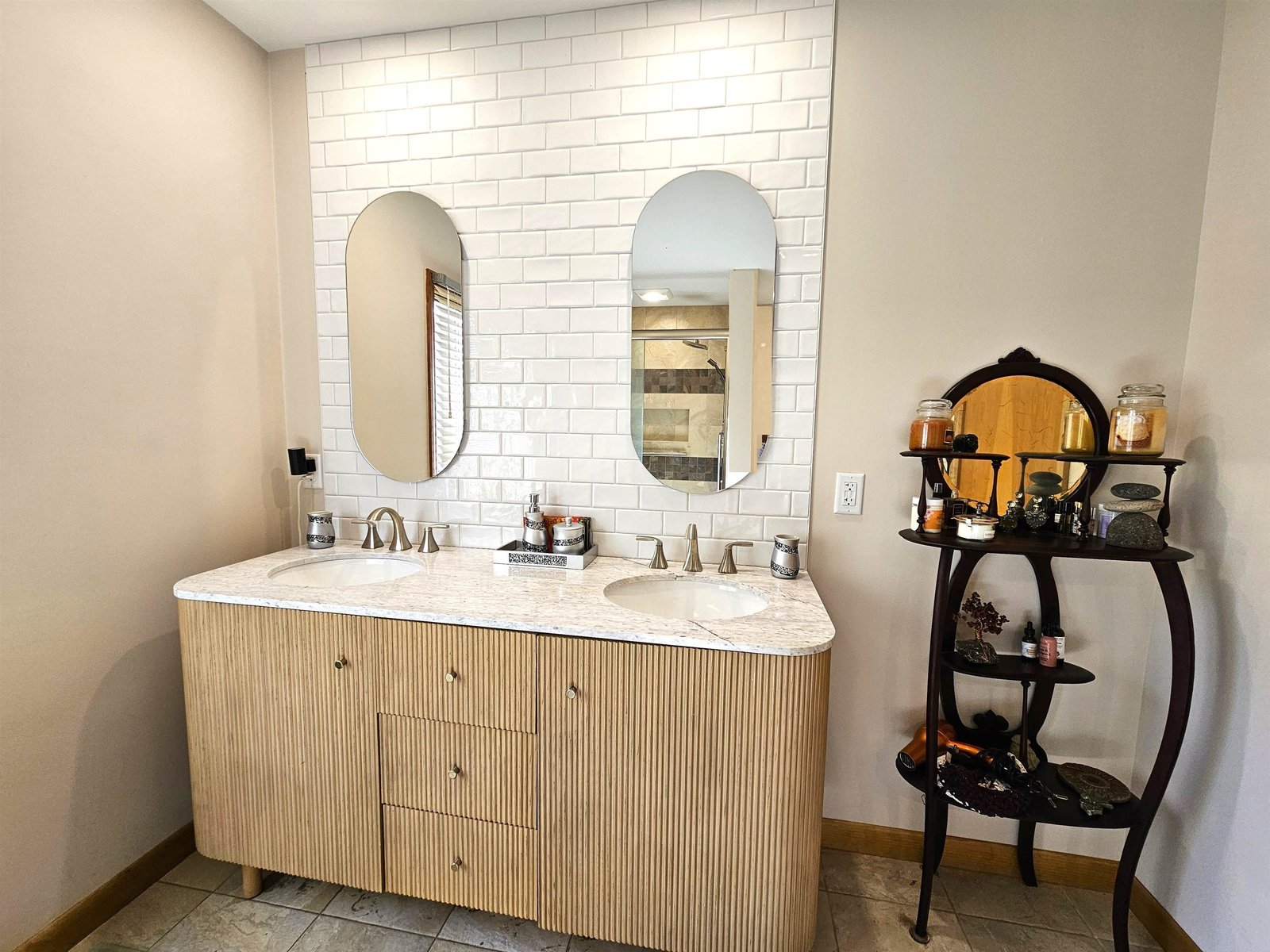 Double Vanity