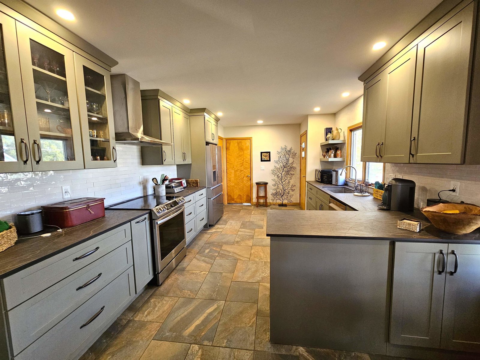 Spacious Kitchen