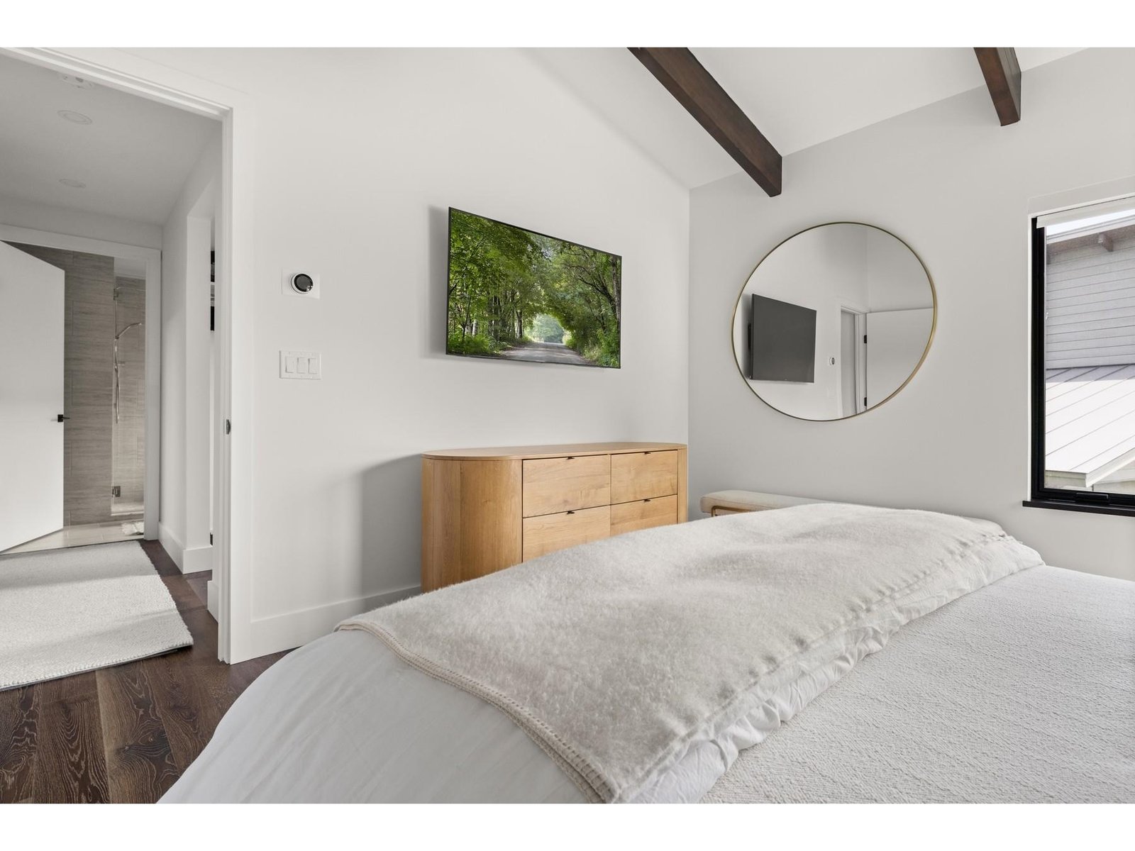 Primary with ensuite bath and walk-in closet