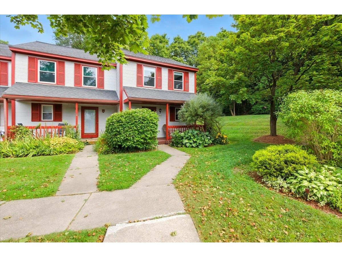 185 Lyman Meadow Road, Unit M4