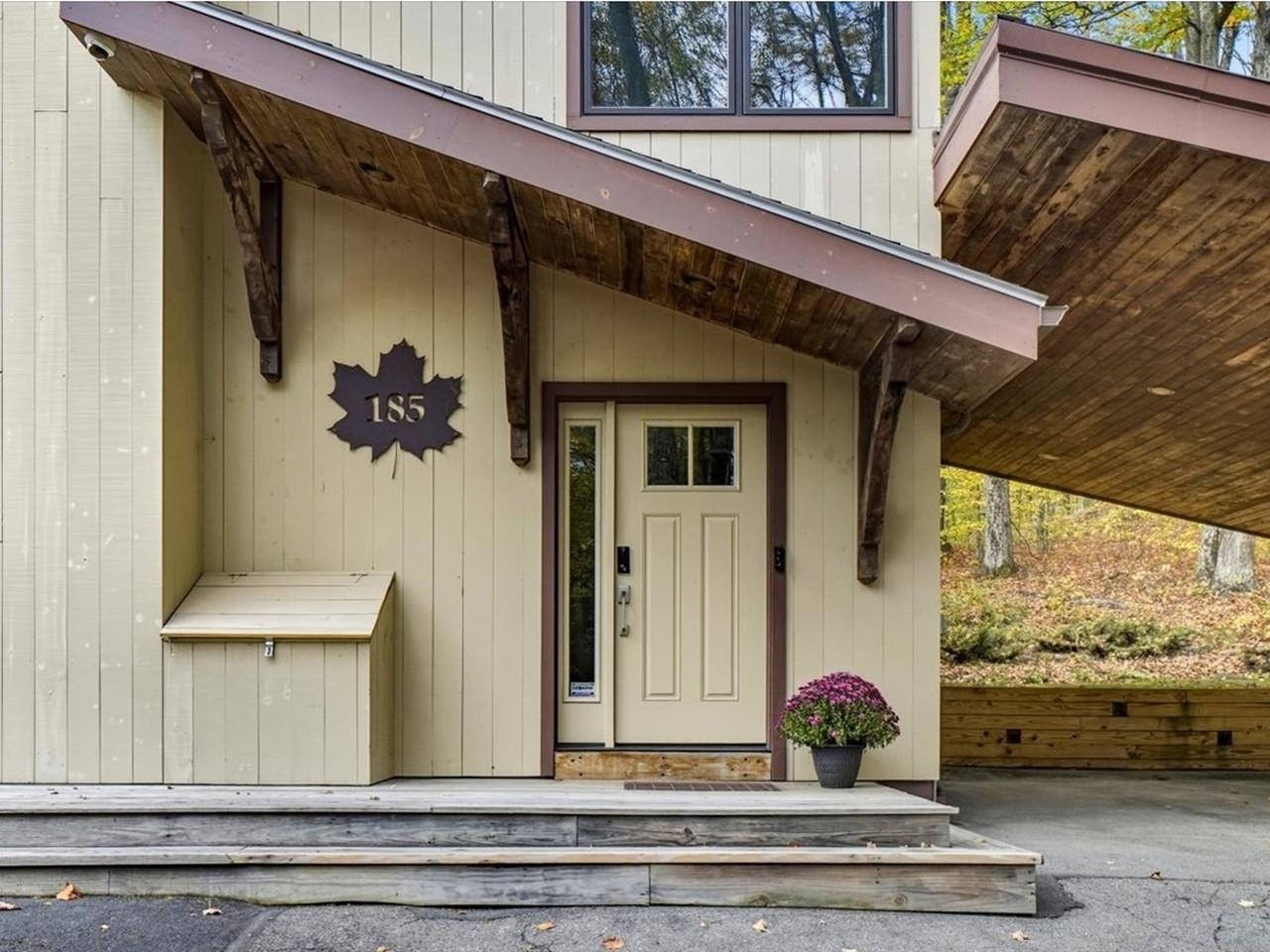 185 Maple Road