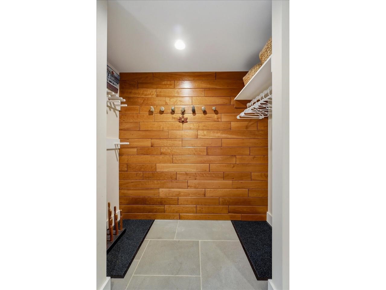 185 Maple Road