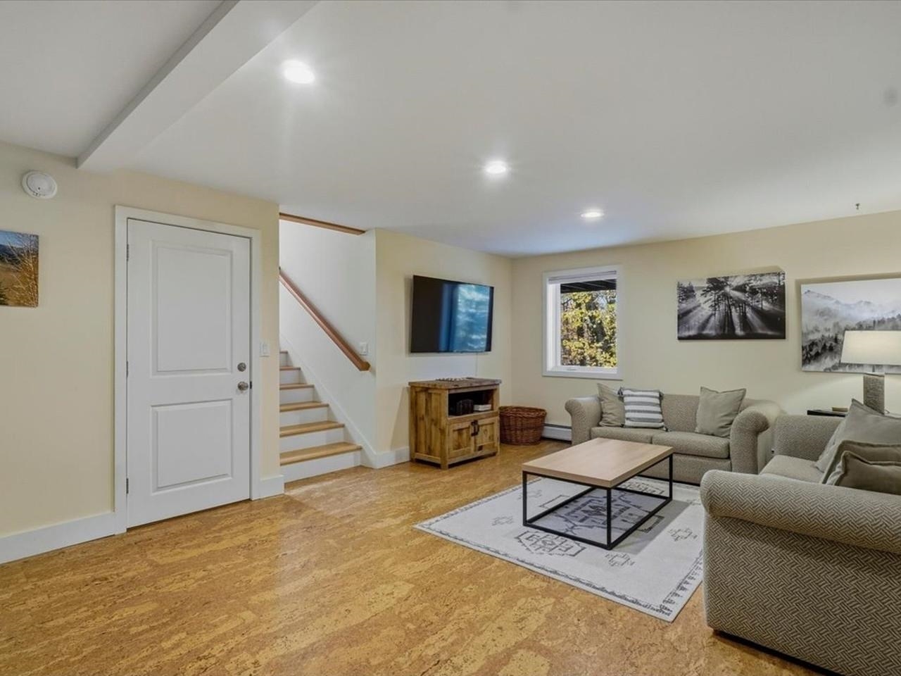 185 Maple Road