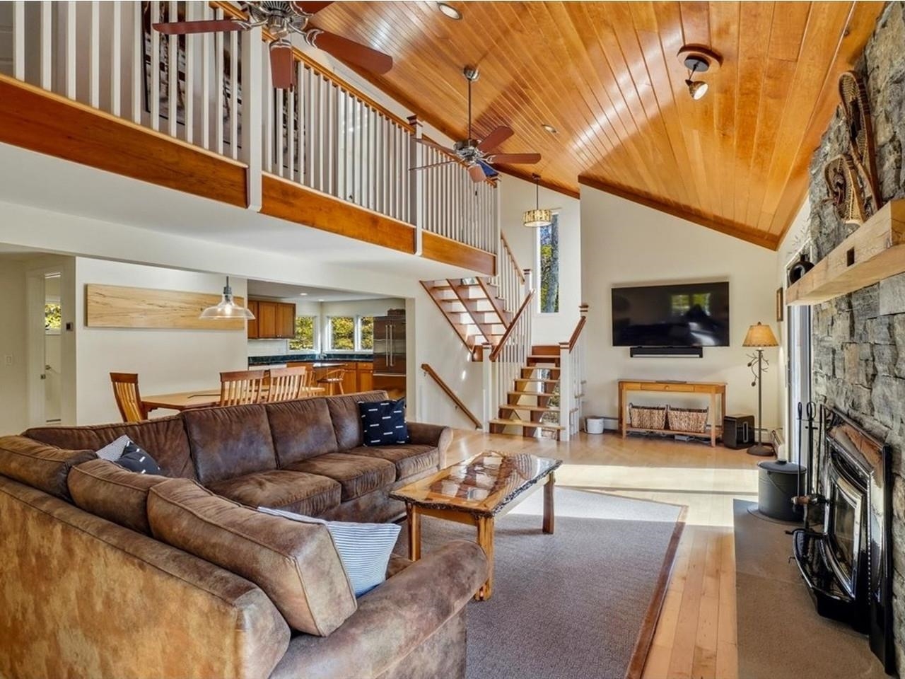185 Maple Road
